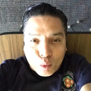 Meet your Posher, Moises